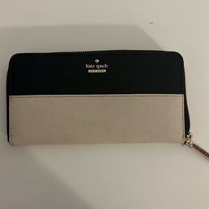 Kate Spade Staci Large Slim Saffiano Leather Tan and Black Wallet